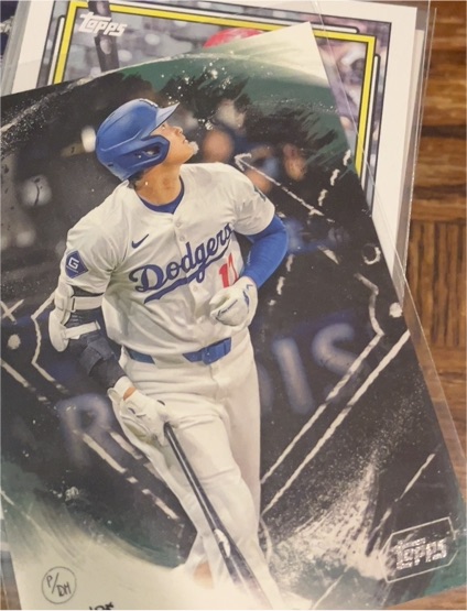 2025 Topps Series 1 - 1990 Topps Chrome Silver Pack #T90C-81 Mookie Betts — front