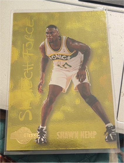 1994-95 SkyBox Premium #SF10 Shawn Kemp SkyTech Force — front