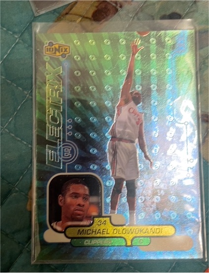 1998-99 Upper Deck Ionix #61 Michael Olowokandi Electrix — front