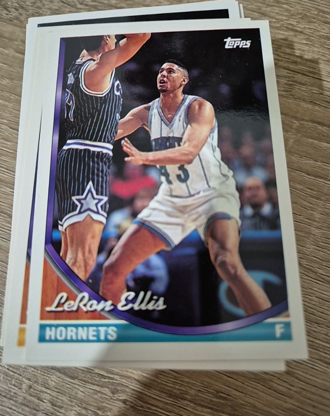 1993-94 Topps #363 LeRon Ellis — front
