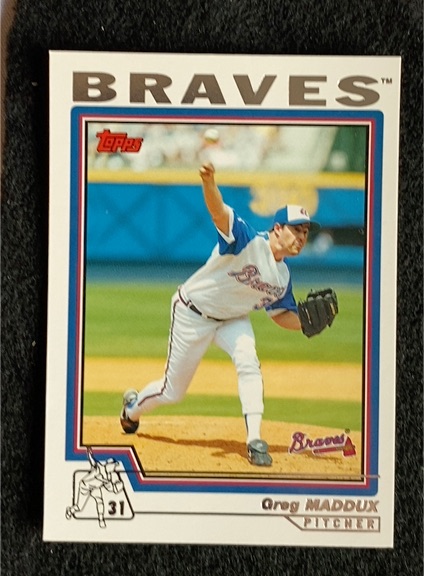 2004 Topps #140 Greg Maddux — front