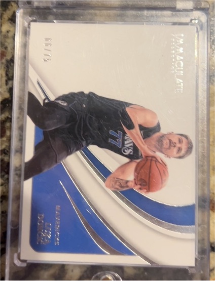 2023-24 Panini Immaculate #95 Luka Dončić — front