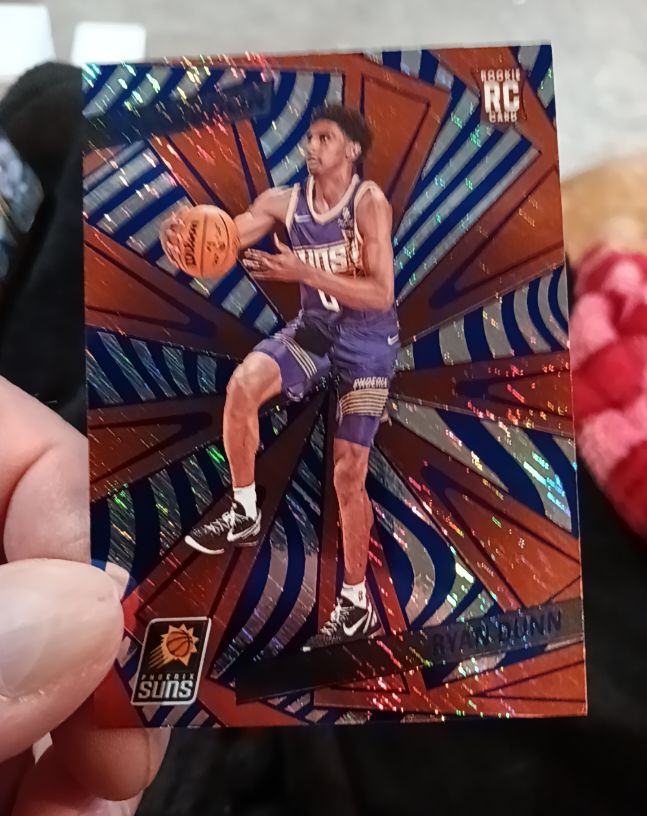 2024-25 Panini Revolution #137 Ryan Dunn — front
