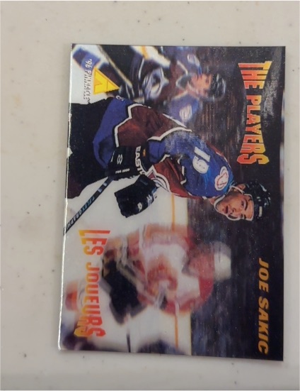 1995-96 Pinnacle McDonald's The Players #MCD-01 Joe Sakic — front