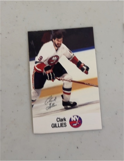 1988-89 Esso All-Stars Hockey Card #V75451 Clark Gillies — front
