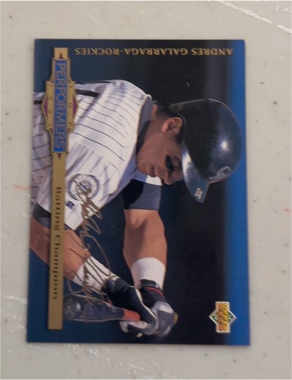 1993 Upper Deck Top Performers #312 Andres Galarraga — front