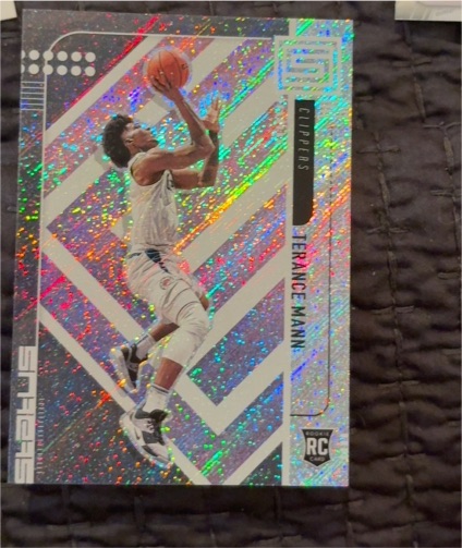 2019-20 Panini Status #189 Terance Mann — front