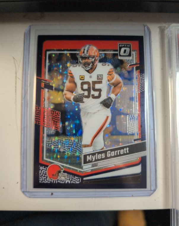 2023 Panini Donruss Optic #199 Myles Garrett — front