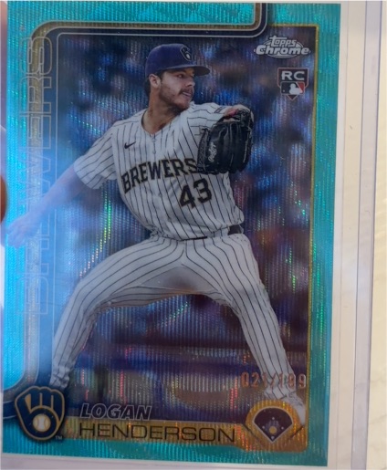 2025 Topps Update #US137 Logan Henderson — front