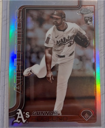 2025 Topps Chrome Update #US254 Gunnar Hoglund — front