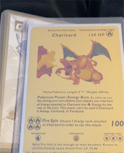 1999 Pokémon #4 Charizard — front