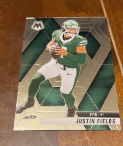 2025 Panini Mosaic #125 Justin Fields — front