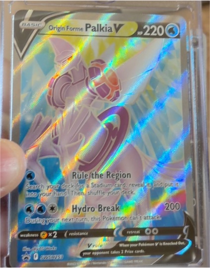 Pokémon TCG Origin Forme Palkia V SWSH253 — front