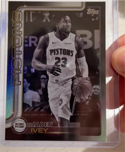 2025-26 Topps #45 Jaden Ivey Blackout — front