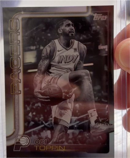 2025-26 Topps #51 Obi Toppin Blackout — front
