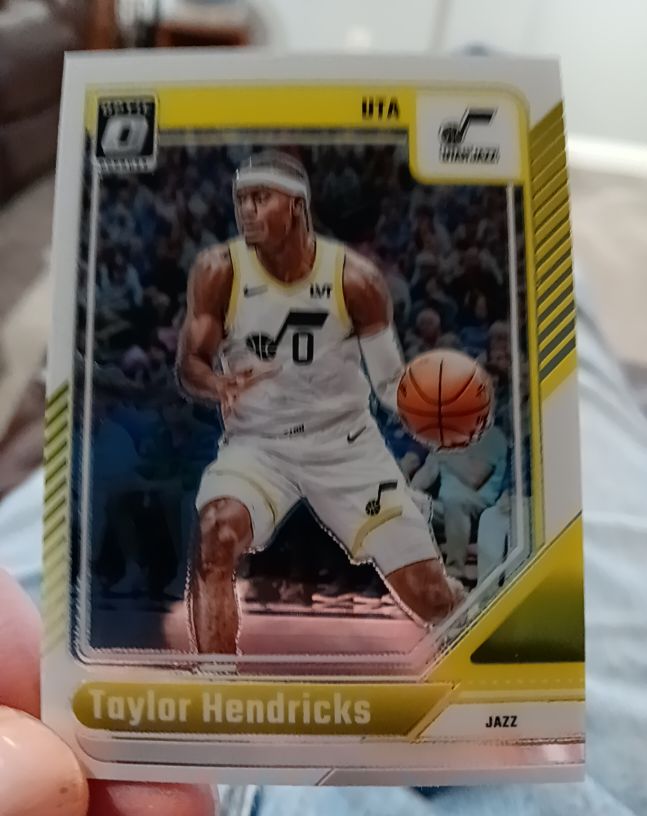 2024-25 Panini Donruss Optic #203 Taylor Hendricks — front