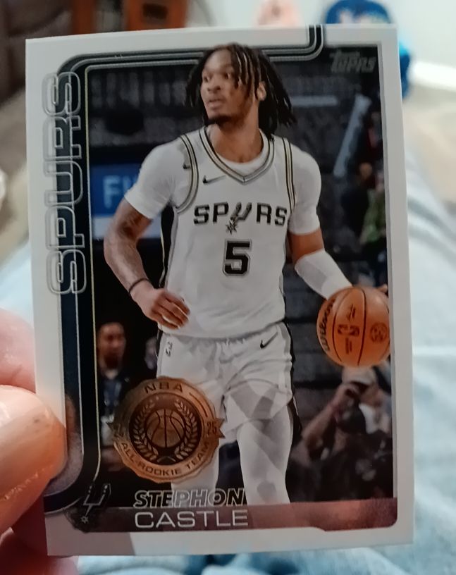 2025-26 Topps #197 Stephon Castle — front