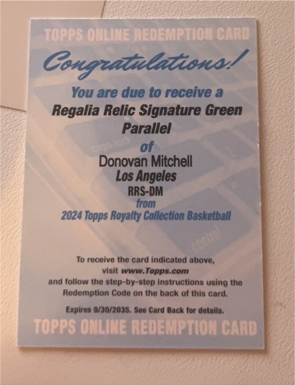 2024 Topps Royalty Collection Basketball Regalia Relic Signature Green Parallel Donovan Mitchell — front