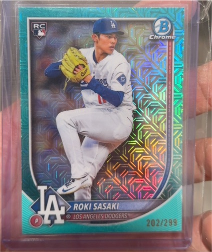 2025 Bowman Chrome #12 Roki Sasaki — front