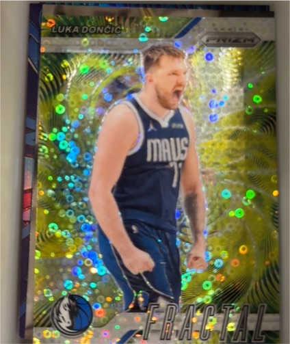 2024 Panini Prizm #4 Luka Doncic Fractal — front