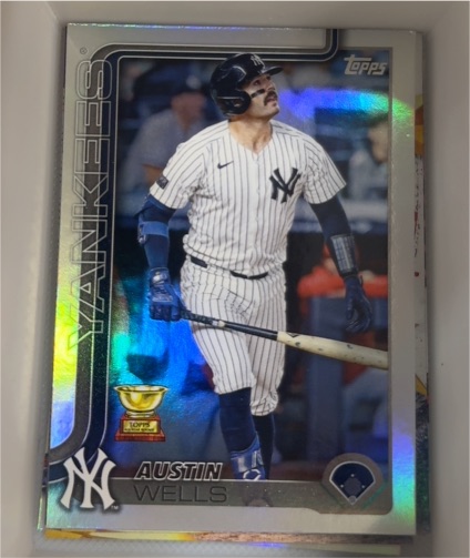 2025 Topps Holiday #H56 Austin Wells — front