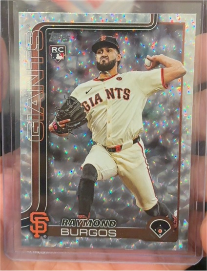 2025 Topps Update #US115 Raymond Burgos Giants Rookie Card — front