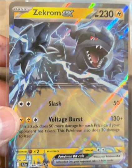 2014 Pokémon #034 Zekrom ex — front