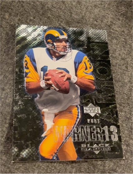 2000 Upper Deck Black Diamond #95 Torry Holt — front