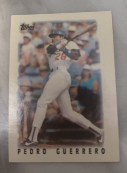 1986 Topps Major League Leaders Minis #44 Pedro Guerrero — front