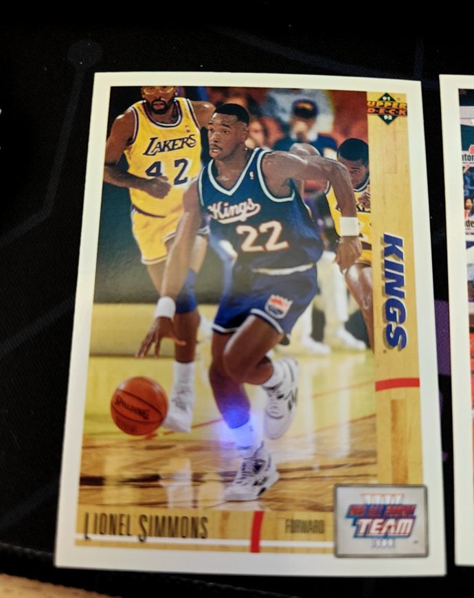 1991-92 Upper Deck #36 Lionel Simmons — front