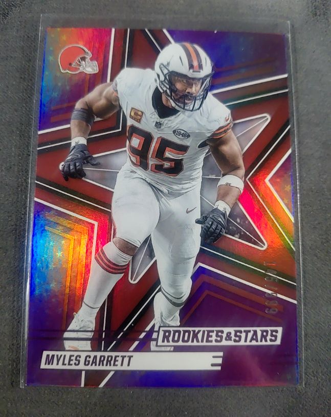 2023 Panini Rookies & Stars #88 Myles Garrett — front