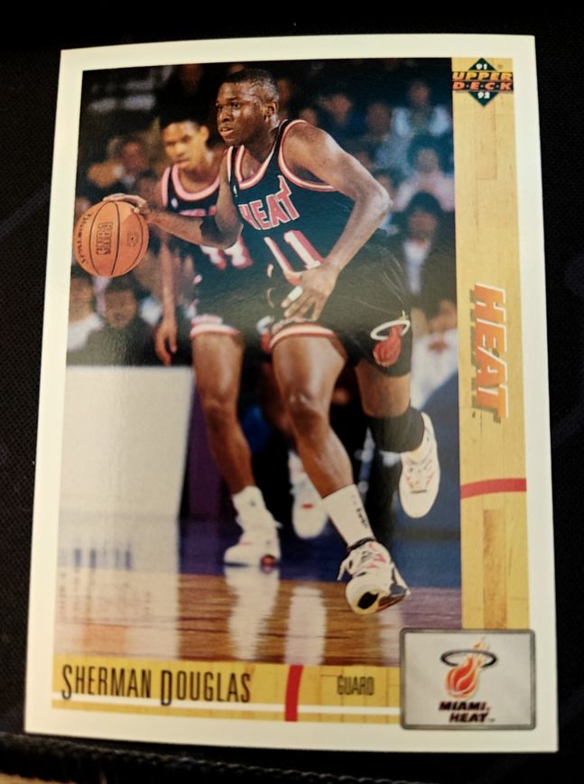 1991-92 Upper Deck #122 Sherman Douglas — front