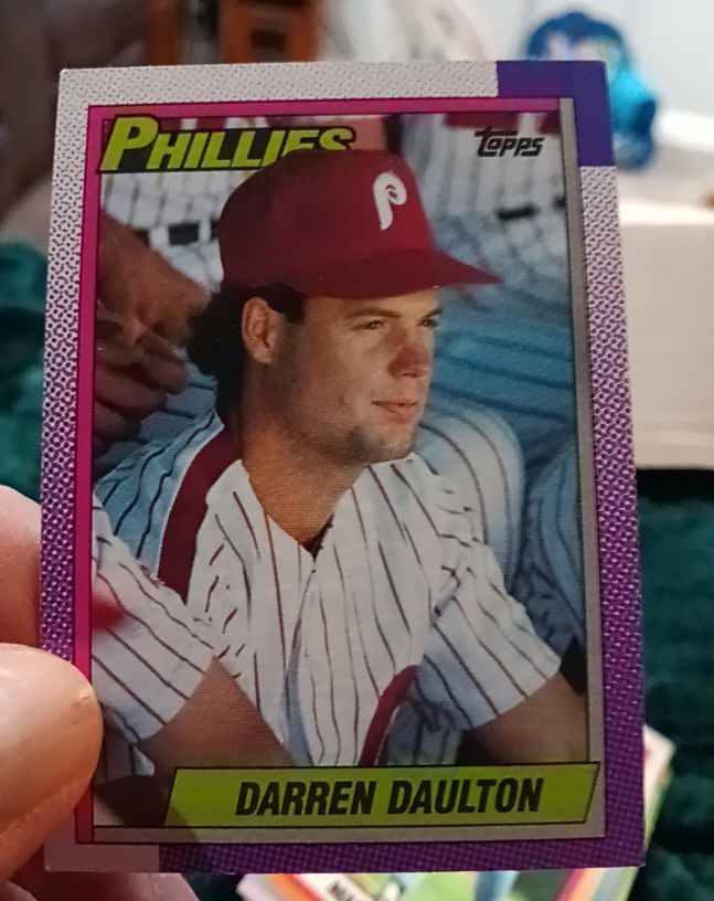 1990 Topps #542 Darren Daulton — front
