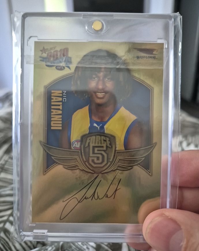 2010 Select AFL Champions Force 5 Signature Gold FFS72 Nic Naitanui — front