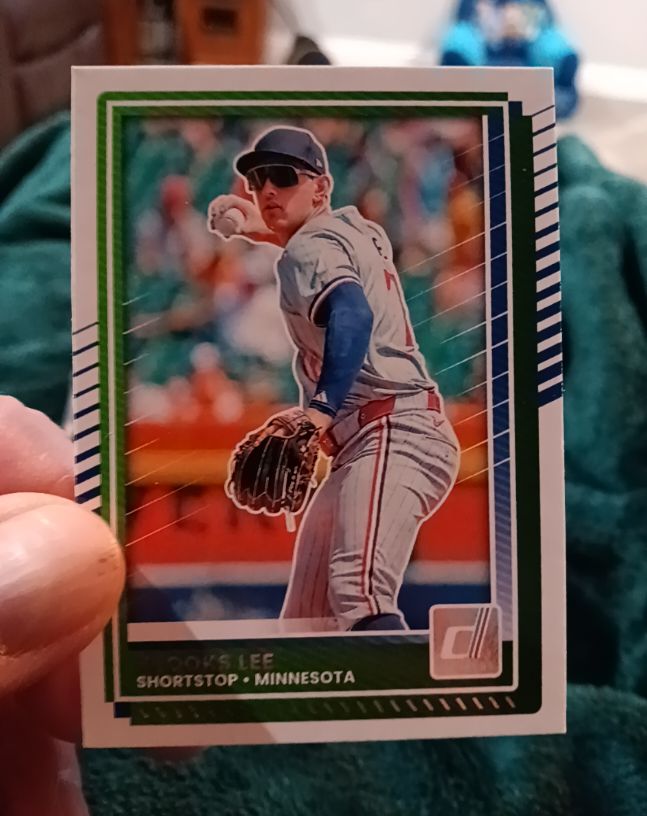 2025 Panini Donruss #73 Brooks Lee — front