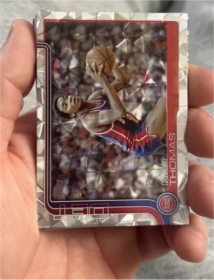 2025-26 Topps #269 Isiah Thomas — front