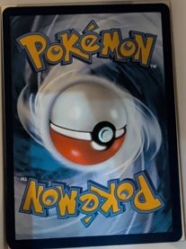 1999 Pokémon Card Back Poké Ball — front