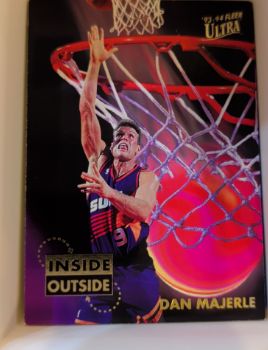 1993-94 Fleer Ultra Inside Outside #5 Dan Majerle — front