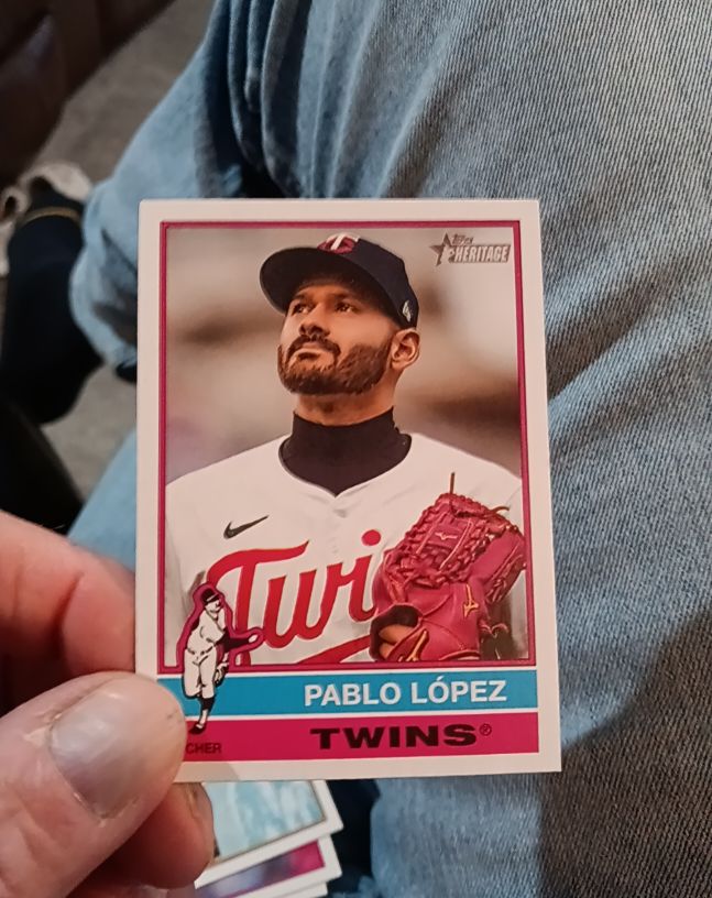 2025 Topps Heritage #131 Pablo López — front