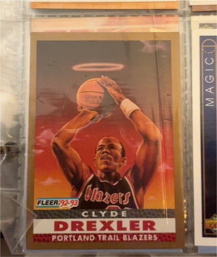 1992-93 Fleer #250 Clyde Drexler — front
