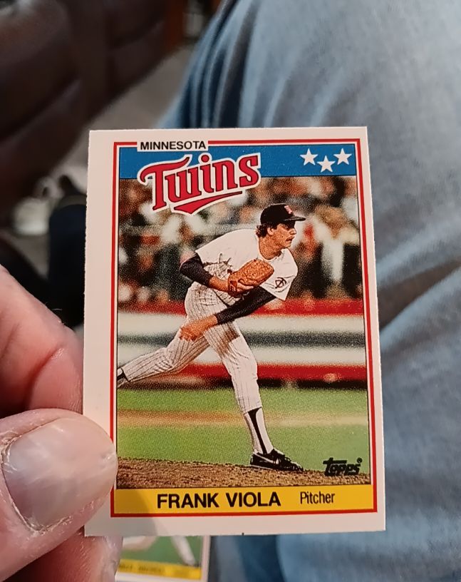 1988 Topps UK Minis #82 Frank Viola Minnesota Twins — front