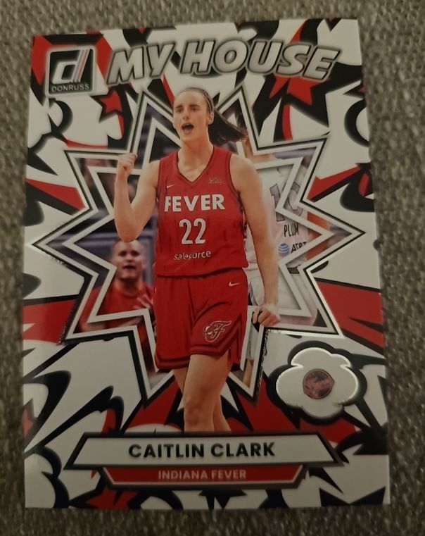 2025 Panini Donruss WNBA #4 Caitlin Clark My House — front