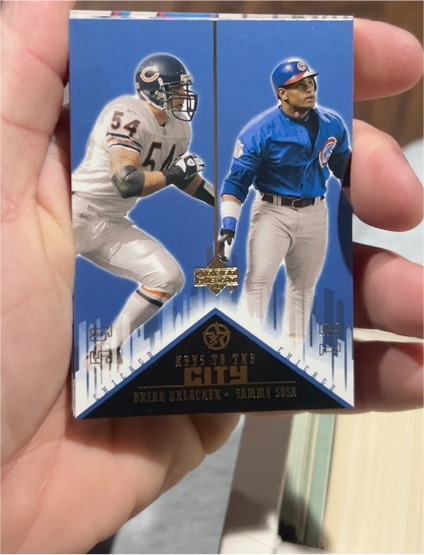 2002 Upper Deck UD Superstars Keys to the City #K4 Brian Urlacher / Sammy Sosa — front
