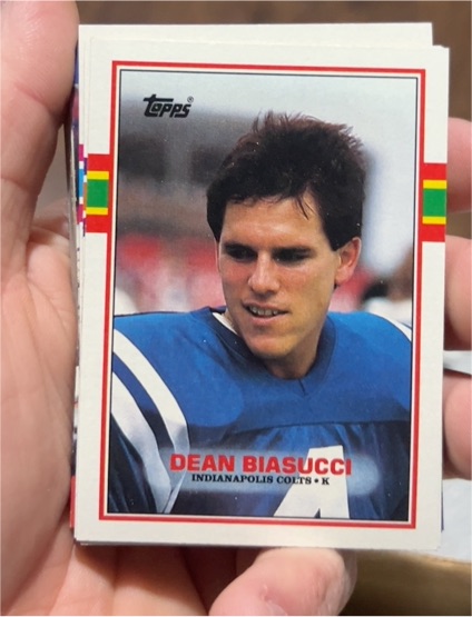 1989 Topps #212 Dean Biasucci — front