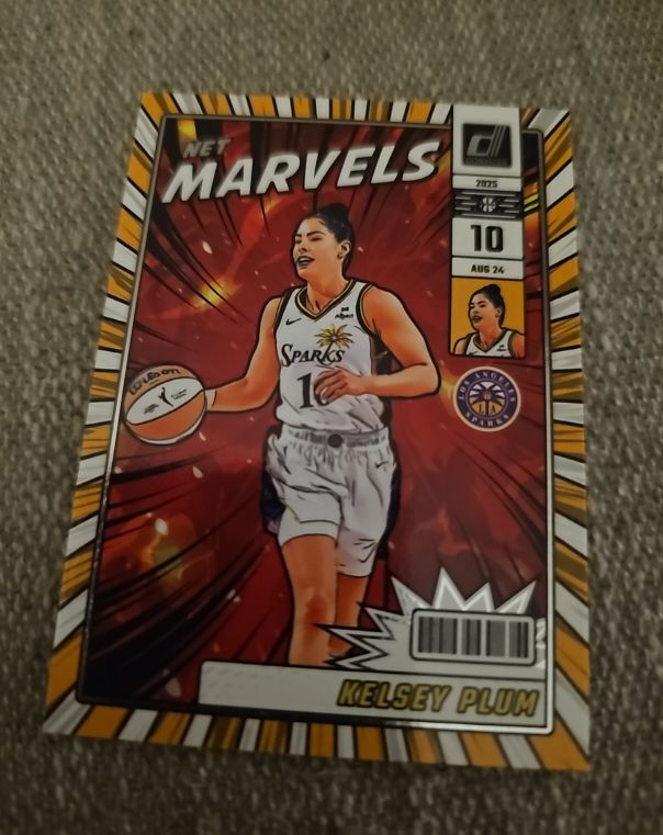 2025 Panini Donruss WNBA #3 Kelsey Plum — front