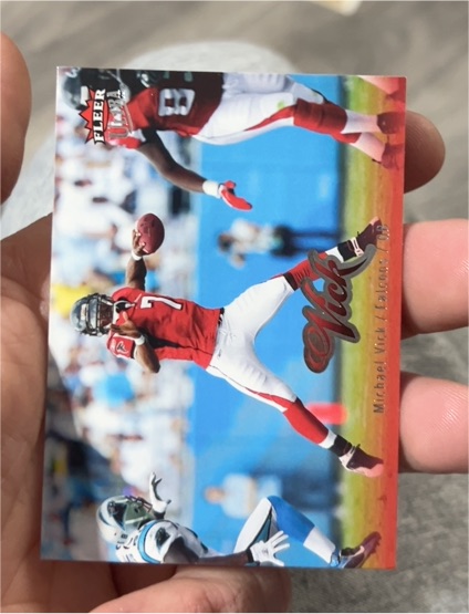 2007 Fleer Ultra #10 Michael Vick — front