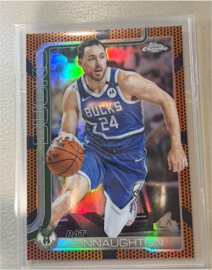 2025-26 Topps Chrome #BUCKS 24 Pat Connaughton — front