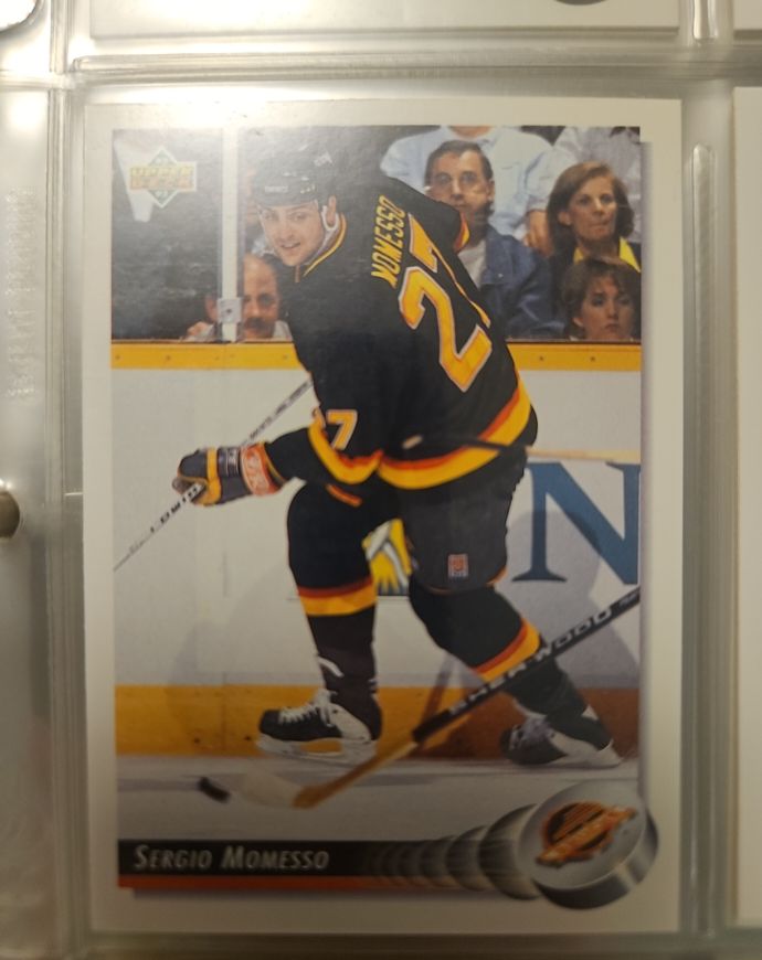 1992-93 Upper Deck #85 Sergio Momesso — front