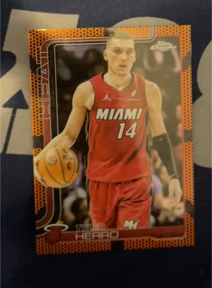 2025-26 Topps Chrome #188 Tyler Herro — front