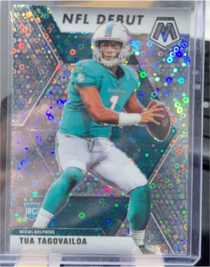 2020 Panini Mosaic NFL Debut #262 Tua Tagovailoa — front